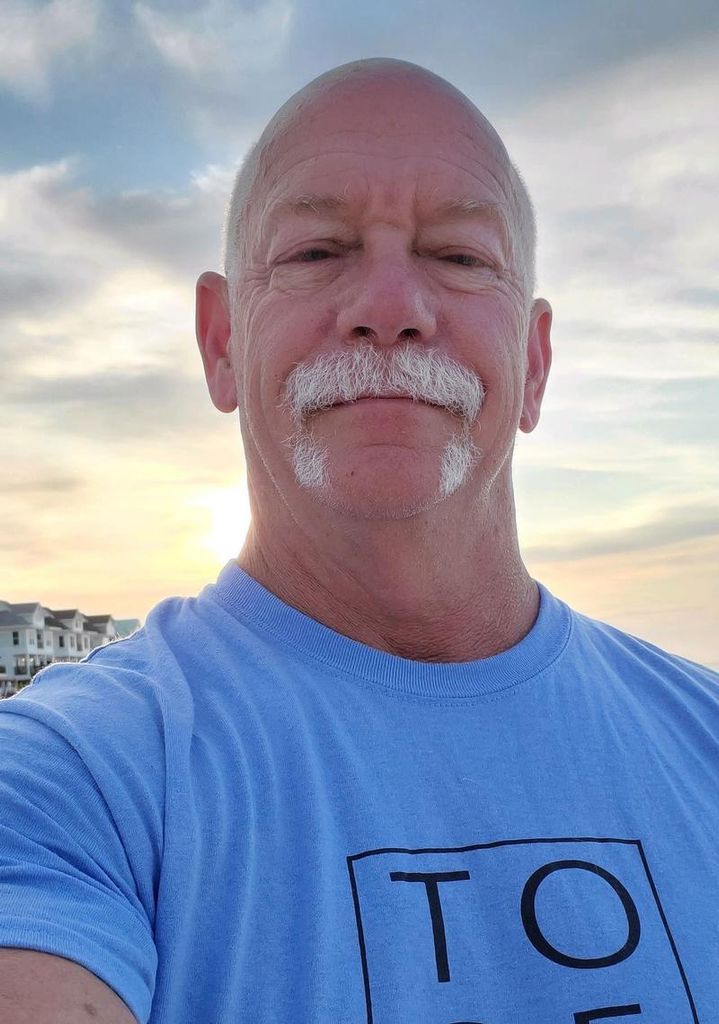 Tony Evans Profile Photo