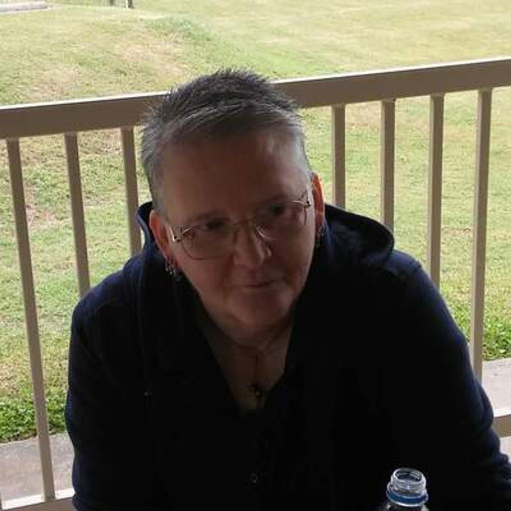 Theresa Bradley Profile Photo