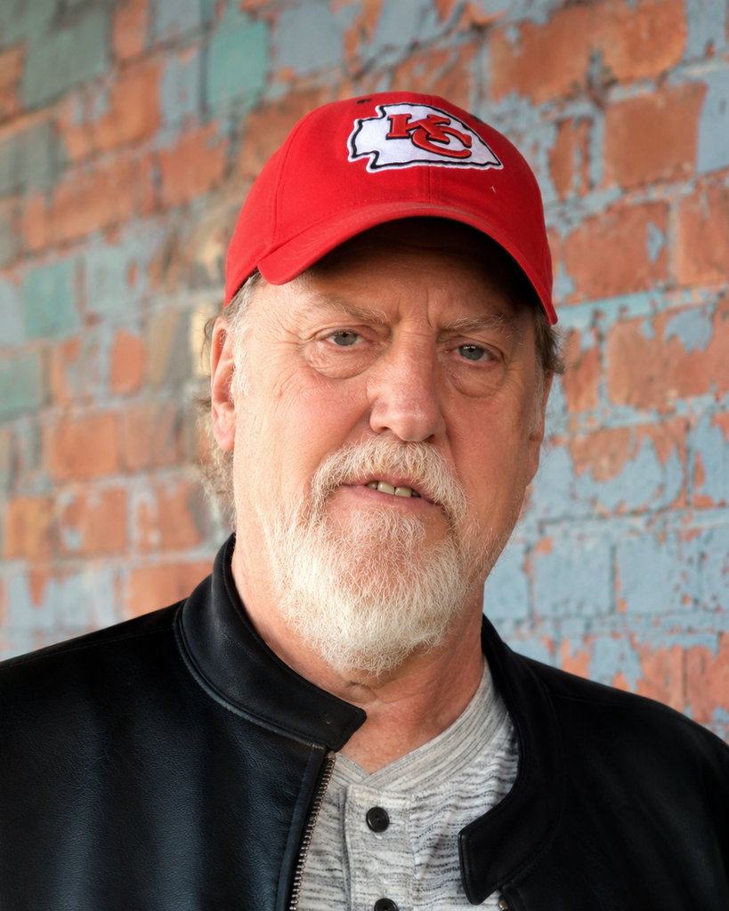 Mark Williams Profile Photo