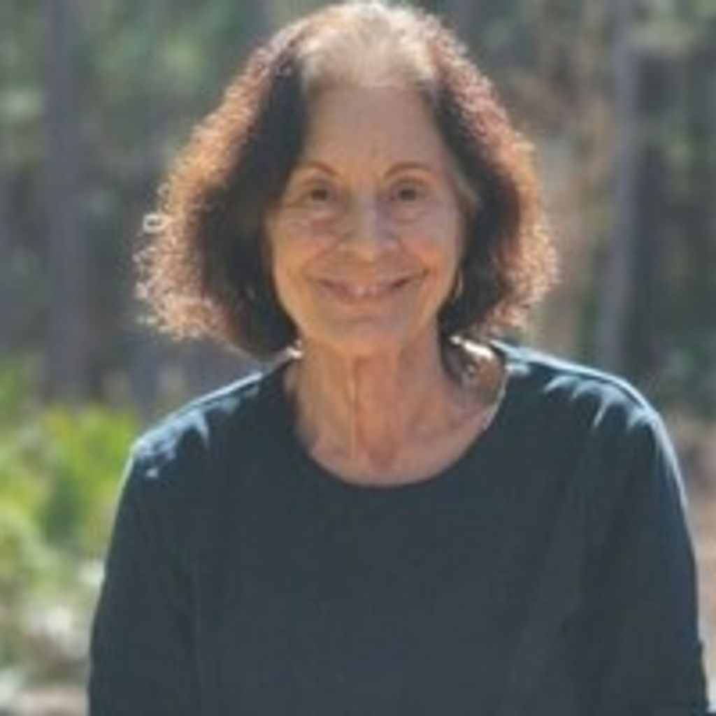 Linda Green Robertson Profile Photo