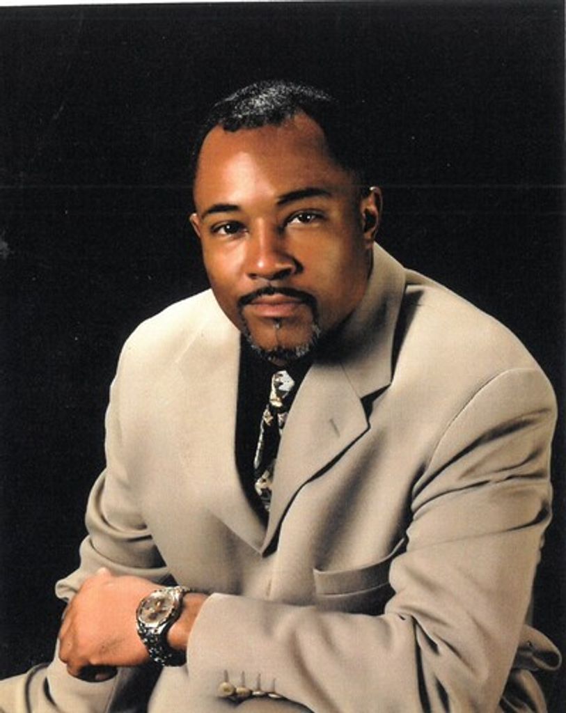Joey Davis Brown Profile Photo