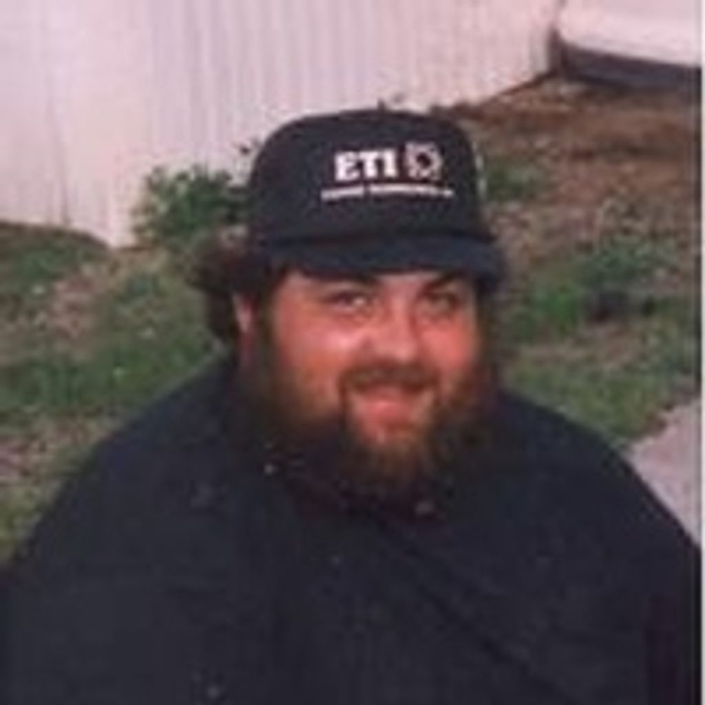 Daniel  E. Kapp
