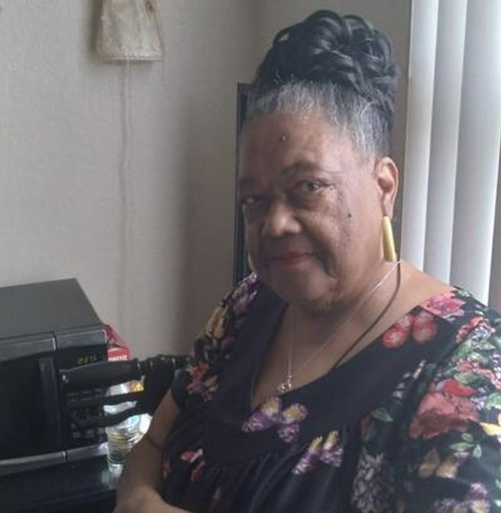 Gladys Stein Walker Profile Photo