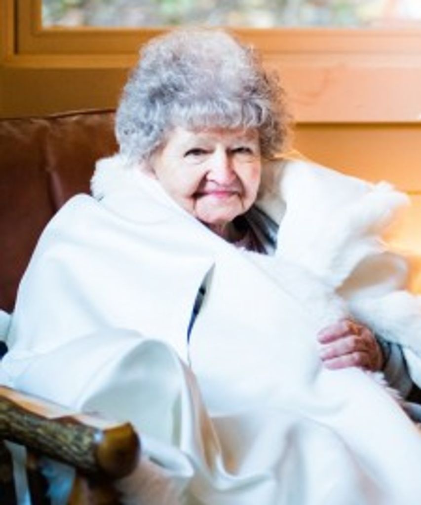 Polly Heffinger Anderson Profile Photo