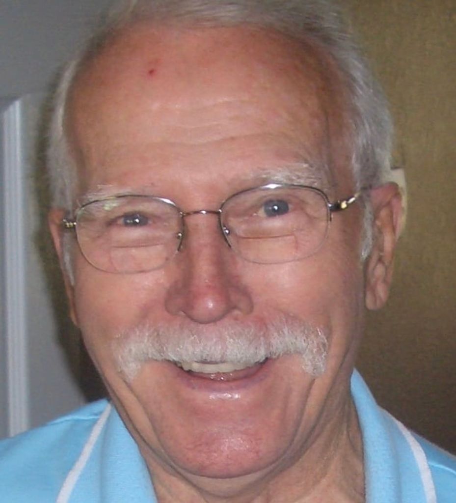 Robert Smith Davis Profile Photo