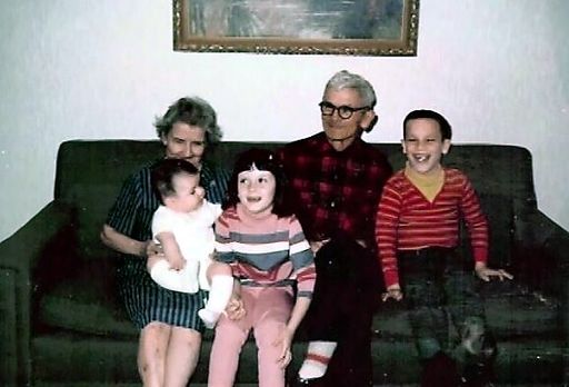 Emily Sue (Waymack)  Davis photo gallery thumbnail 17 of 158