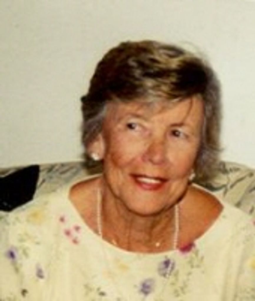 Mary (Nee Sacra) Piening