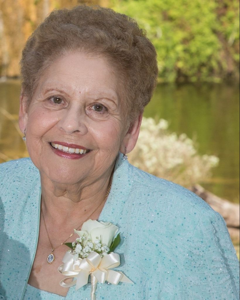 Mary Ellen Nieto