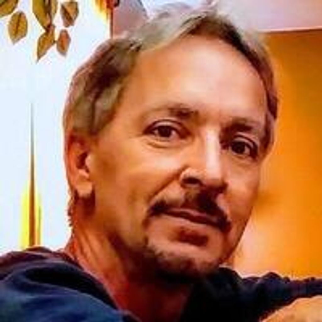 Robert Michael Ward Profile Photo