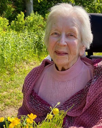 Laura Mildred Hawthorn's obituary image
