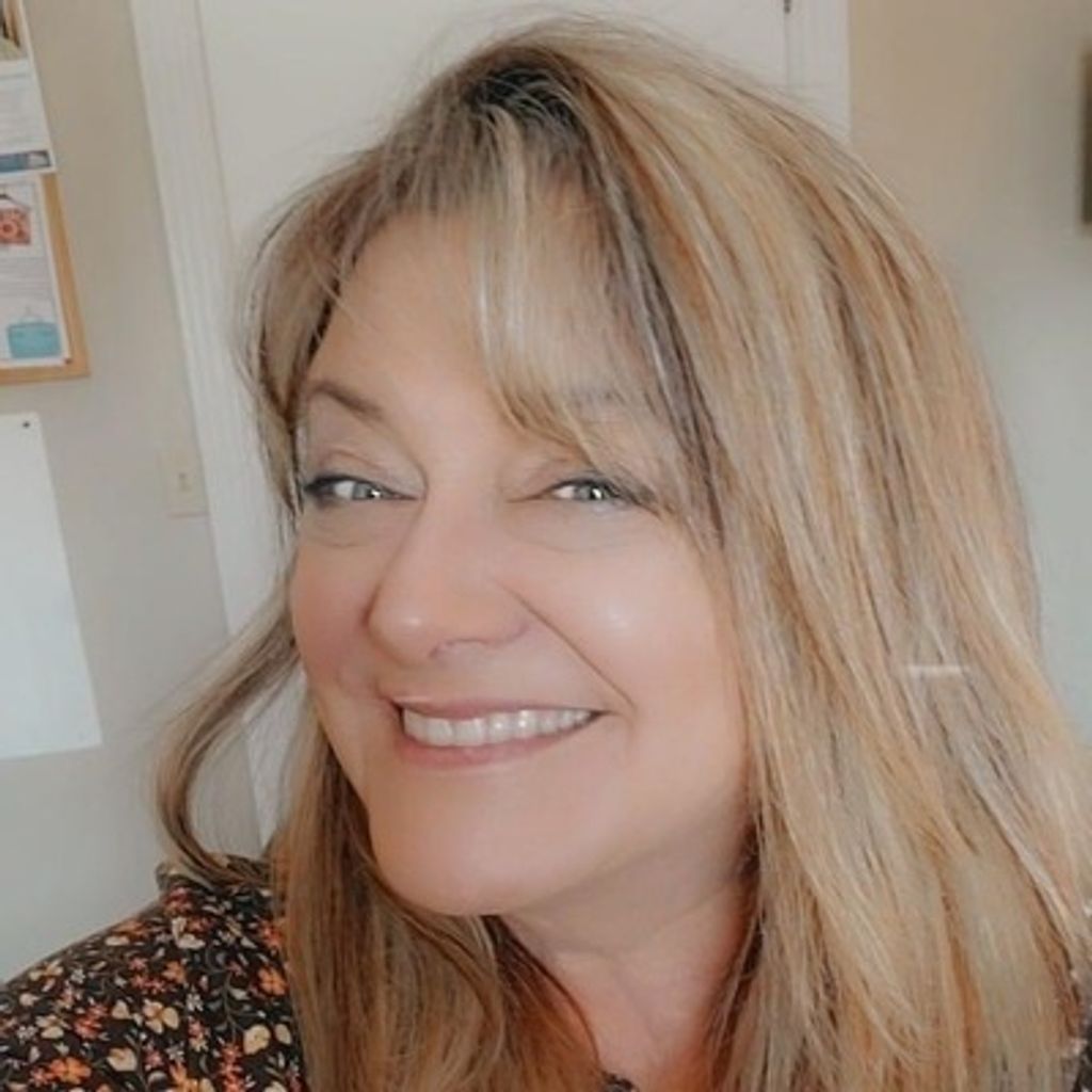 Amy Hughes Profile Photo
