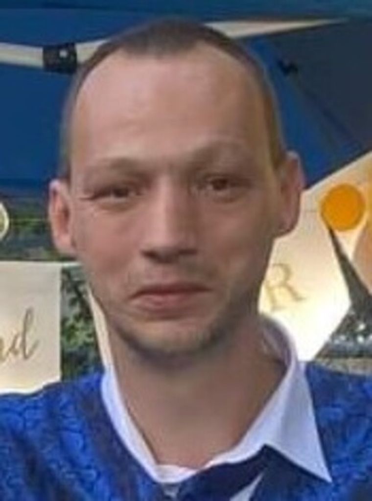 Christopher Michael Weeks Profile Photo