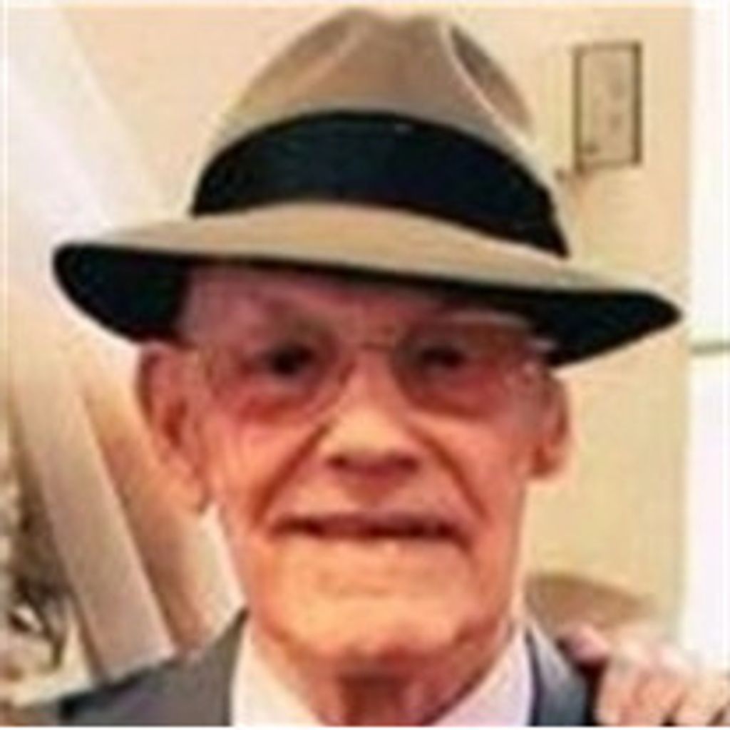 Howard Lindsey Barber