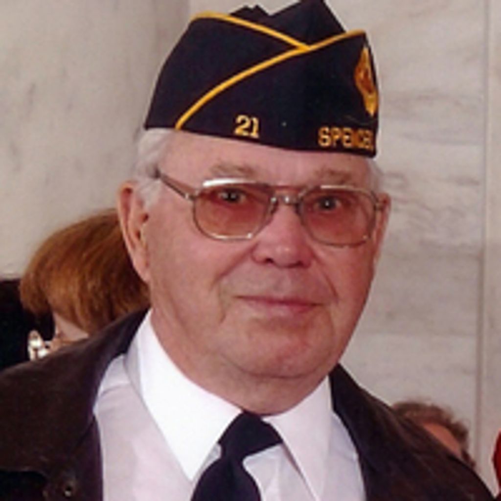 Bernard Leon Wyatt Profile Photo