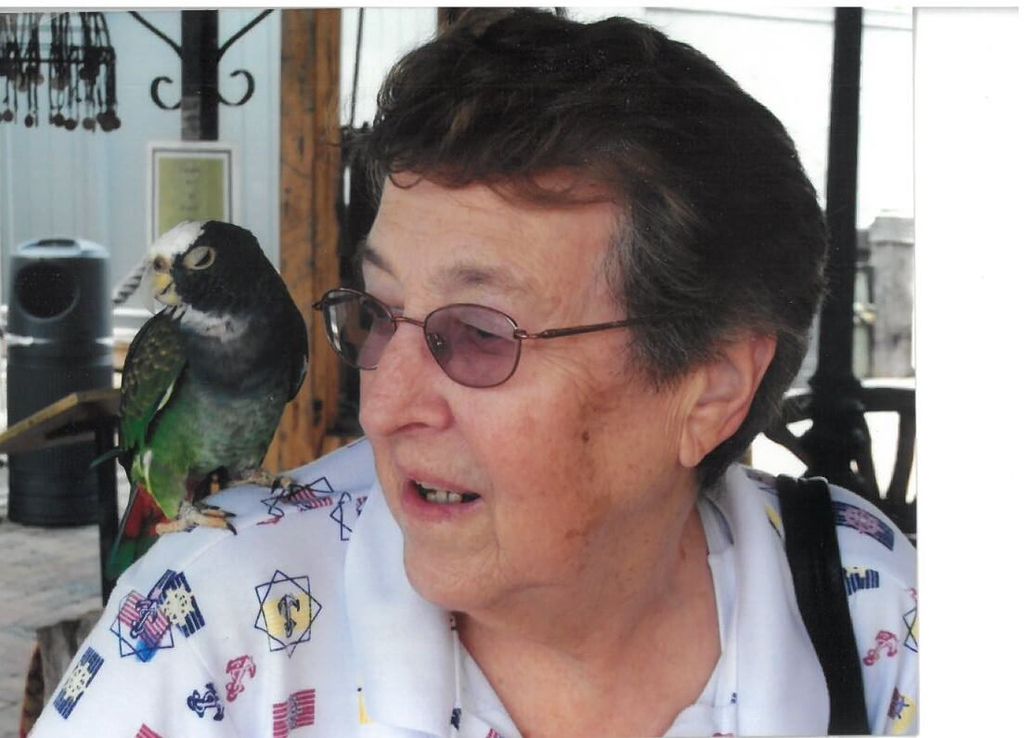 Evelyn  Sibyl Lynch