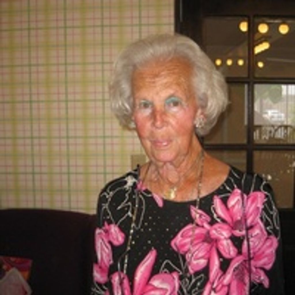Claire Ullman