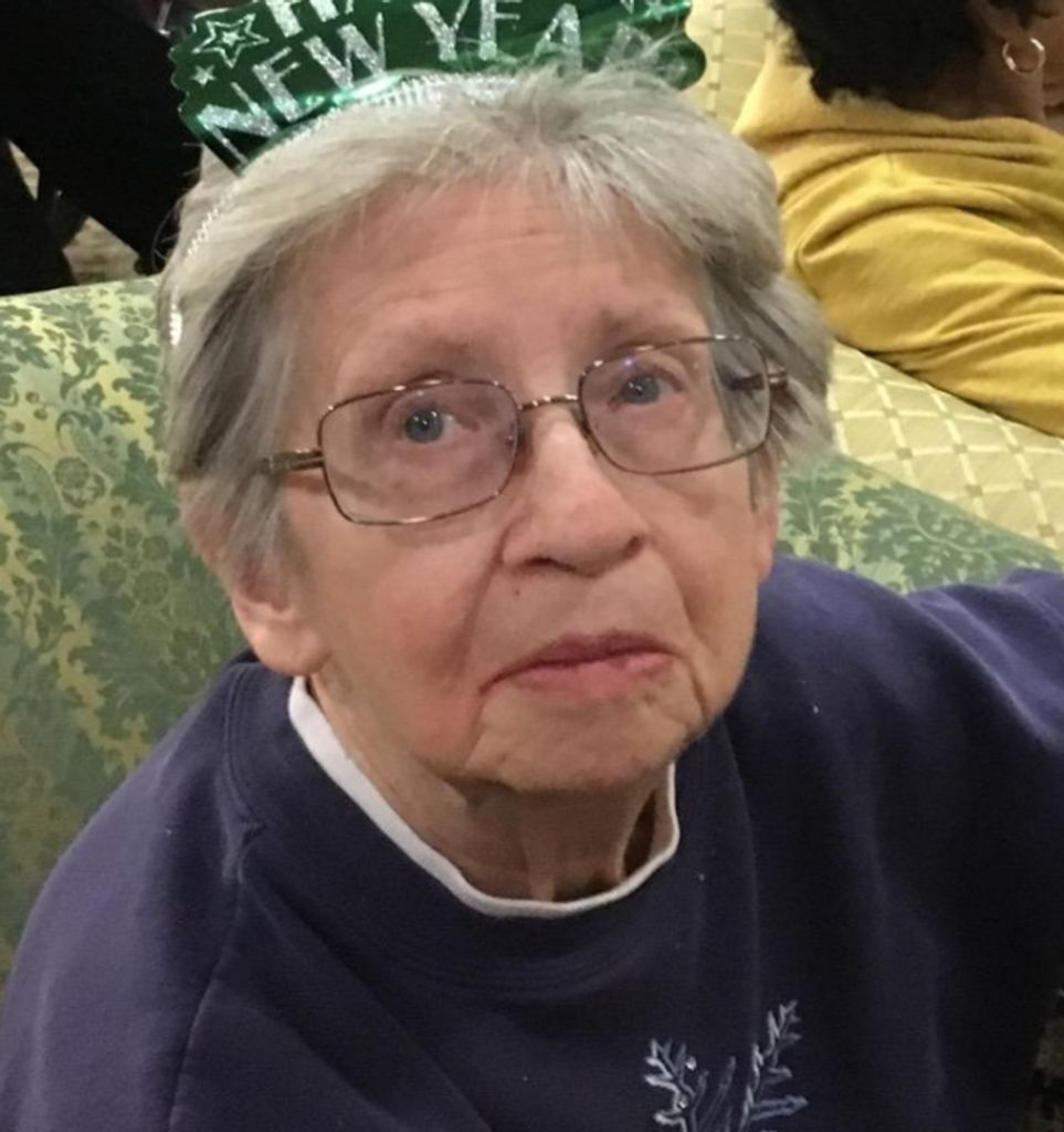 Deanna L Mccann