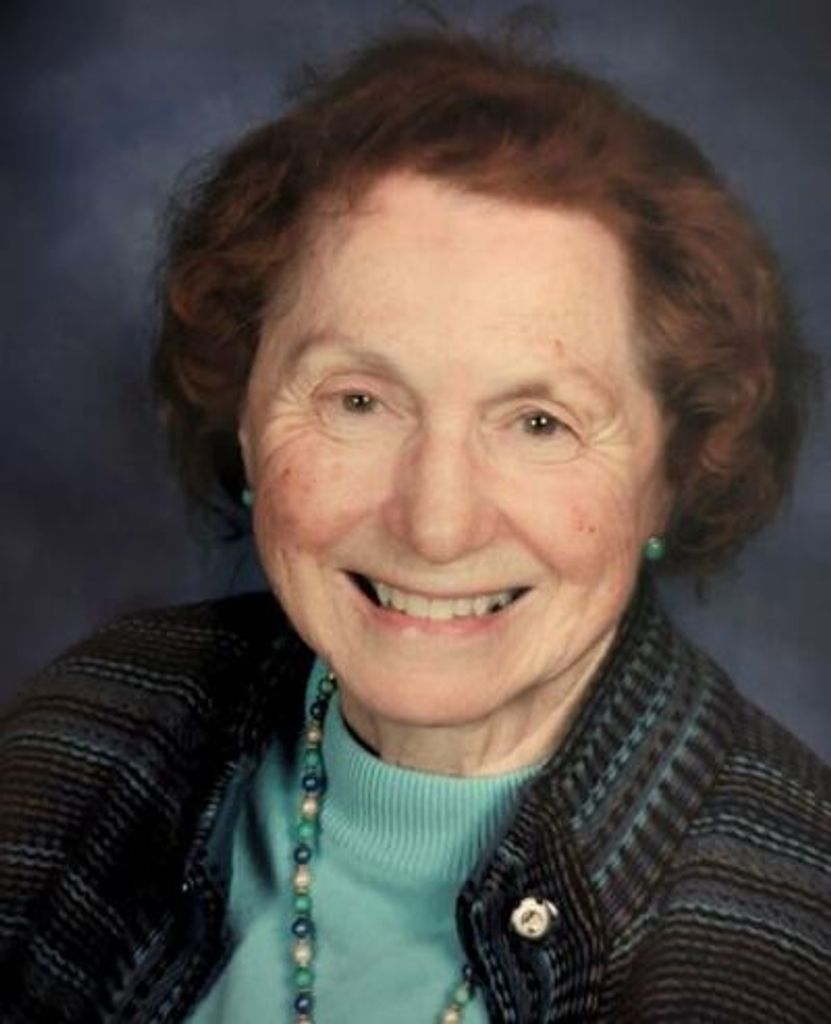 Sadie Jones Profile Photo