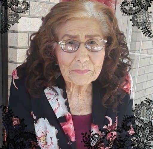 Maria Teresa Martinez photo gallery thumbnail 3 of 62