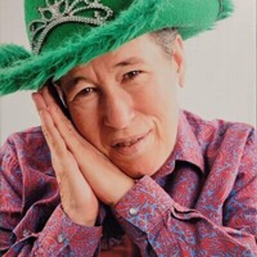 Donna Lee Andrews
