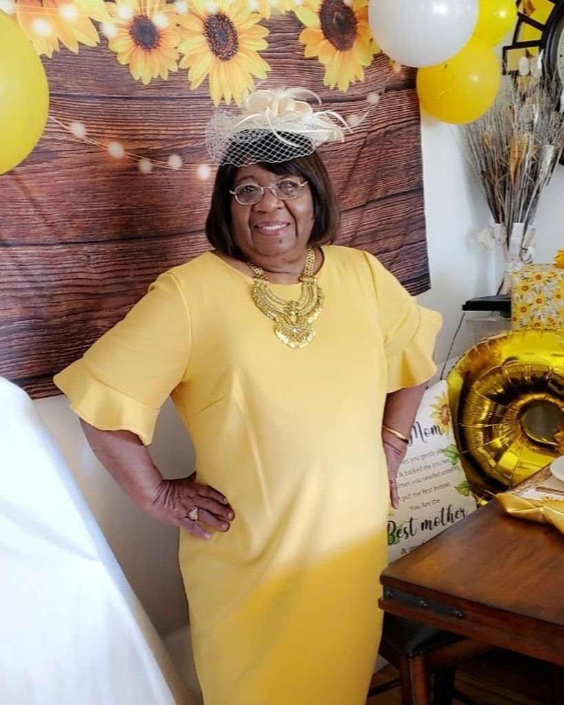 Evelyn Mable Turner