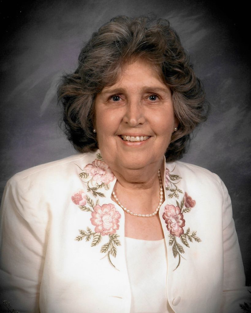 Linda Putnam Tesseneer Profile Photo