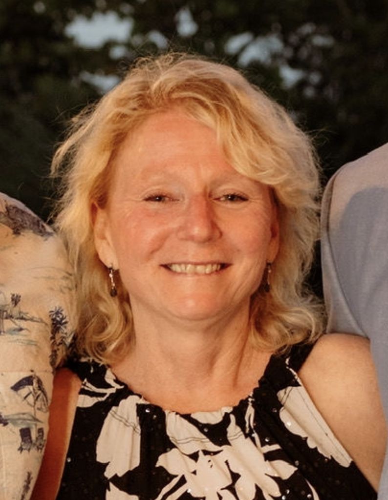 Paula Maria (Costa)  Henry Profile Photo