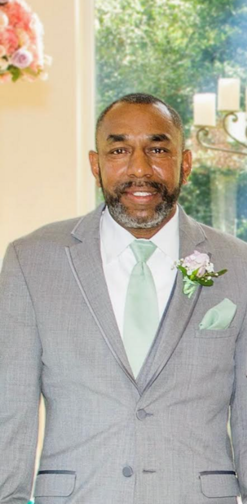 Chester Luther Owens Profile Photo