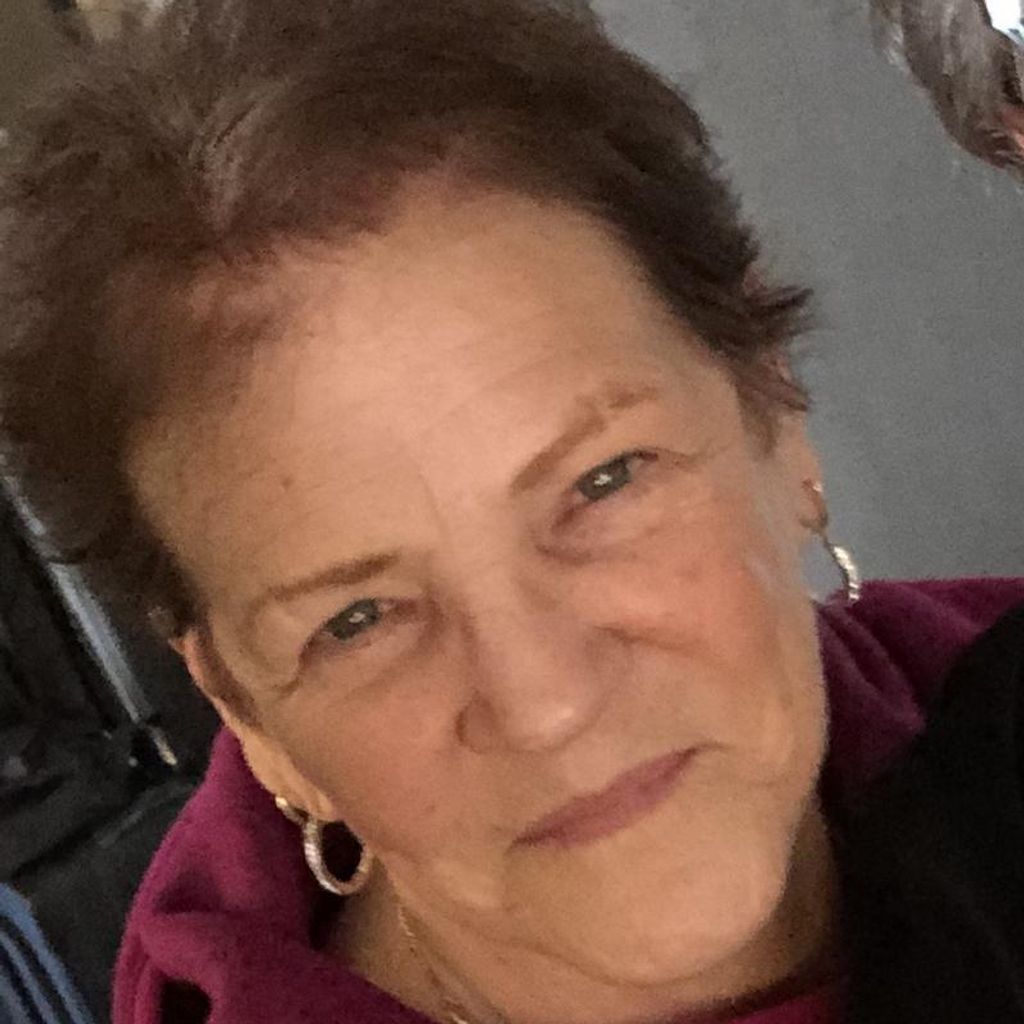 Betty Jane Carlisle Profile Photo