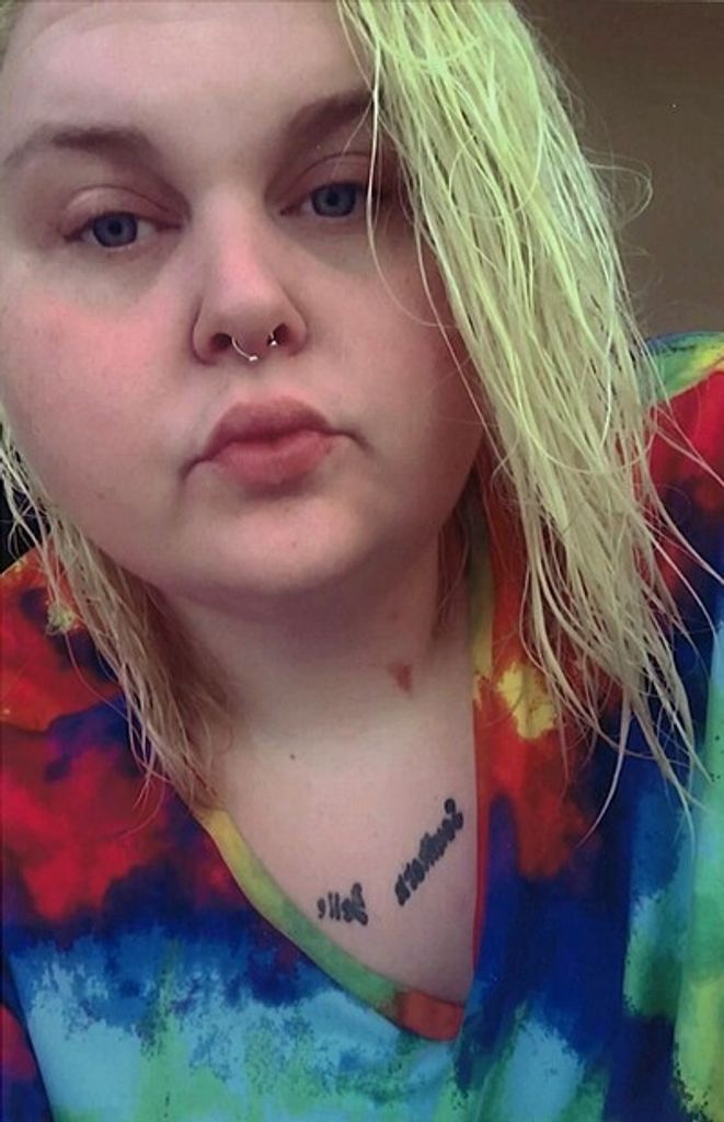 Lauren Elizabeth Chapman Profile Photo