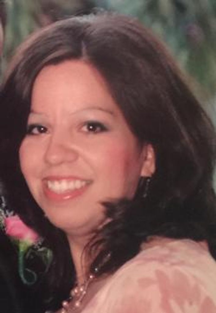 Angela Alarcon Chavez Profile Photo