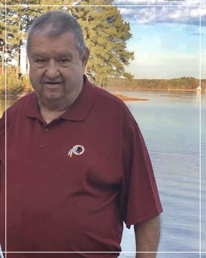 Ronnie Dean Combs Profile Photo