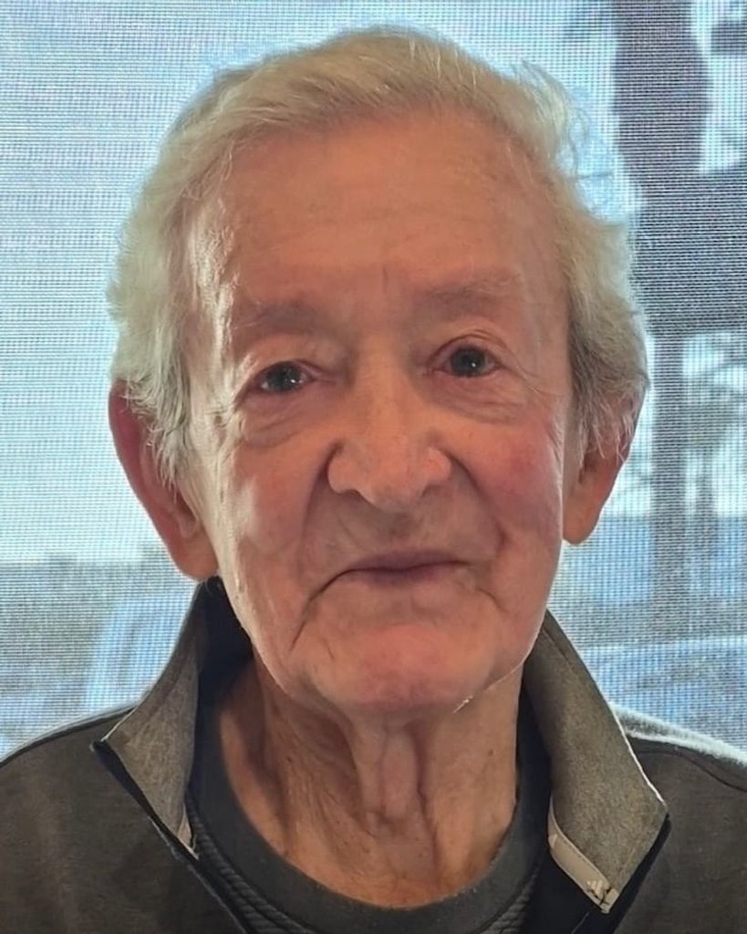 Luis Eduardo Rey Profile Photo