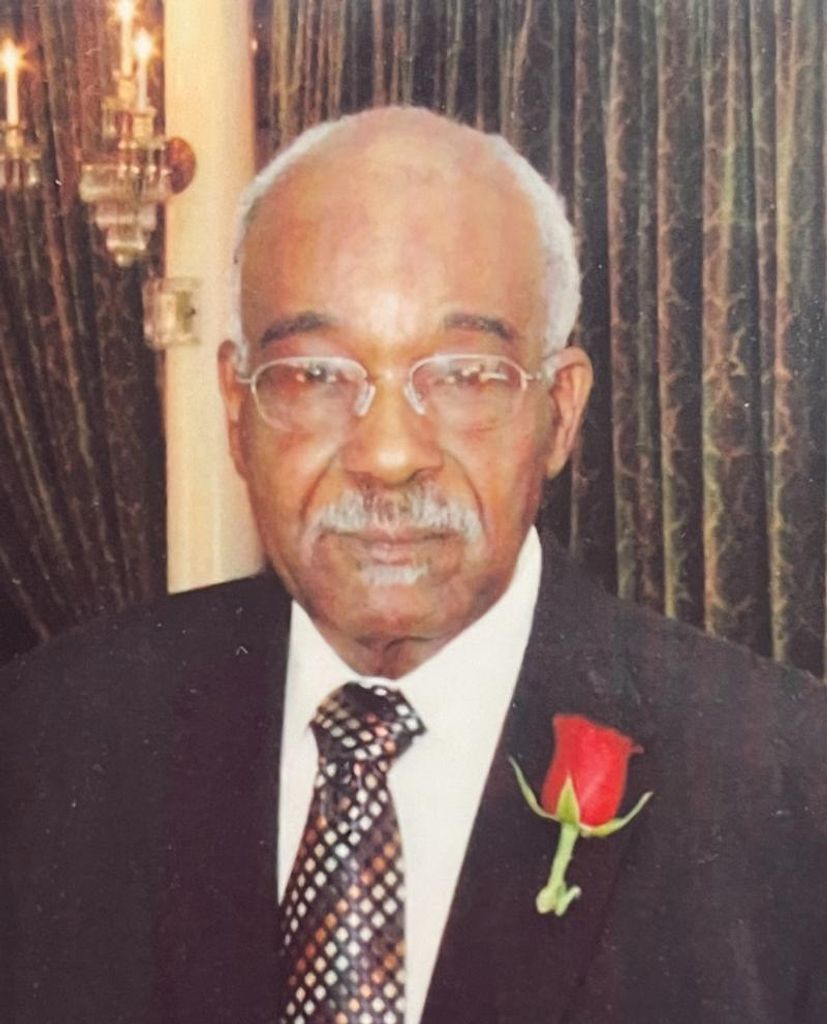 Warzell Blackwell Profile Photo