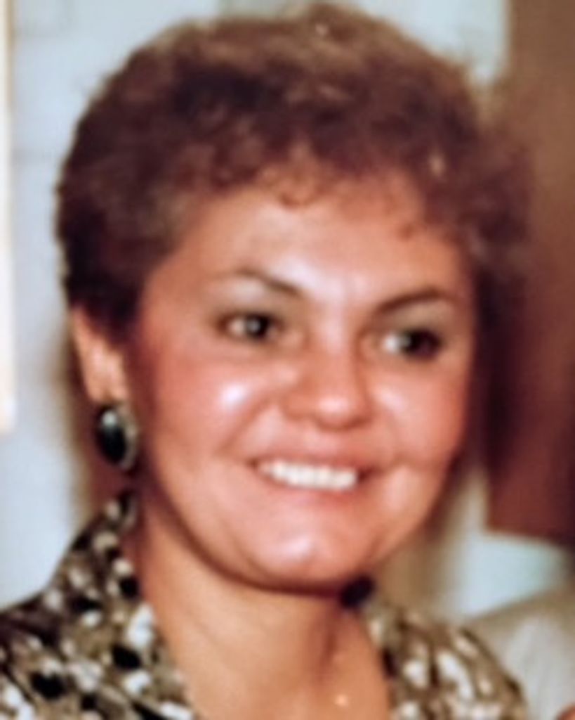 Ana Angelica Molina