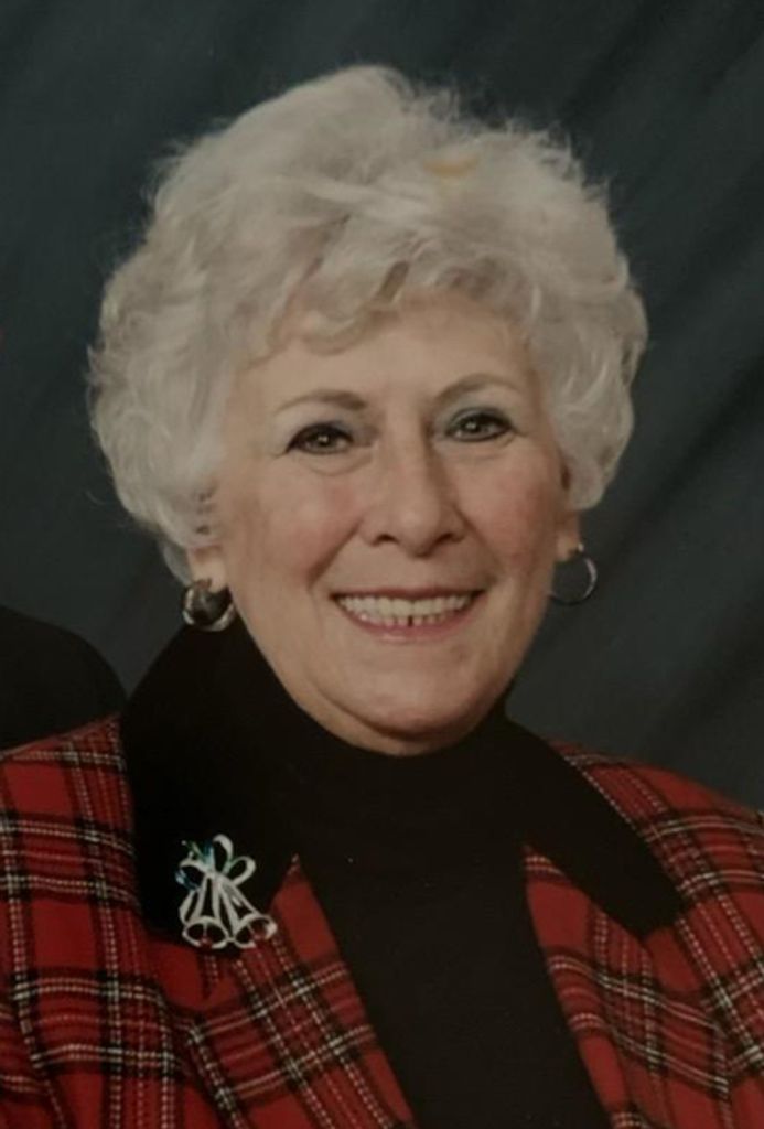 Ramona Mona Neuman Profile Photo