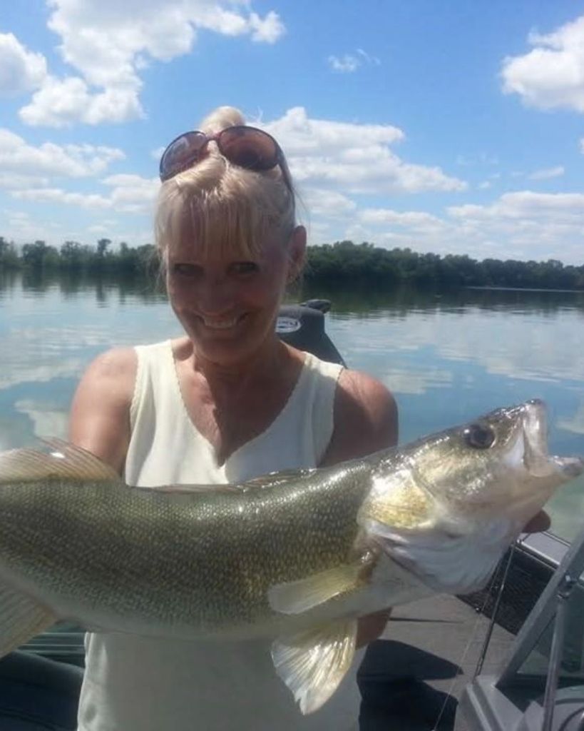 Julieann "Julie" Bakken