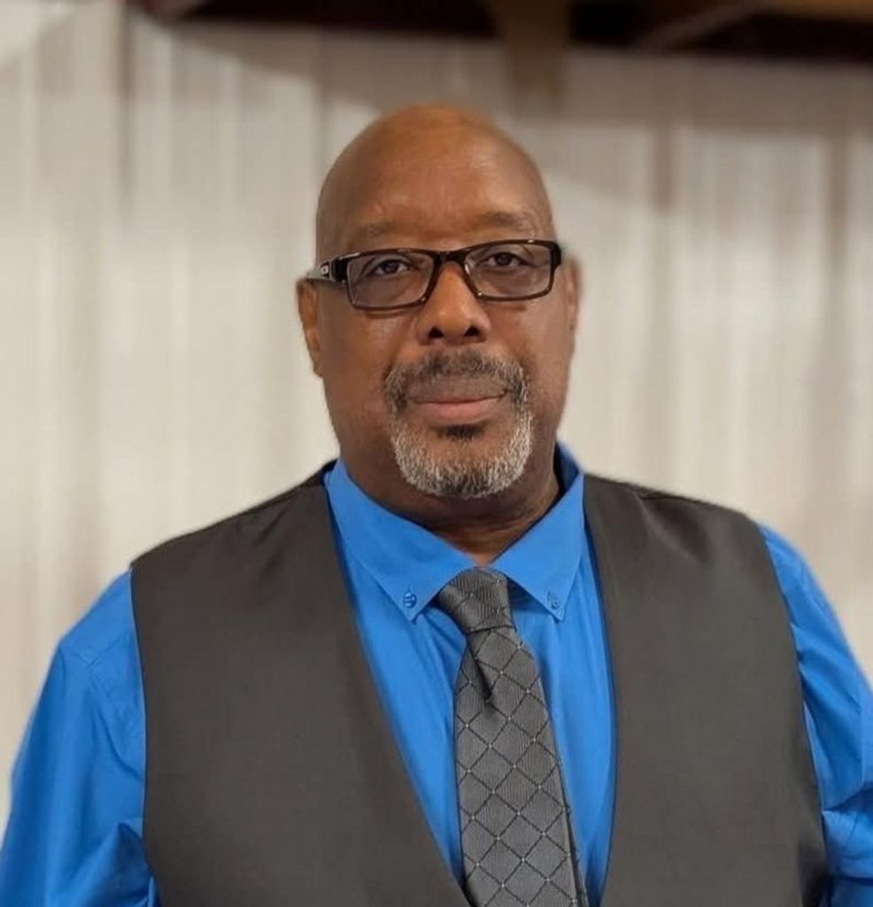 Lloyd "Big Sexy" Williams Profile Photo
