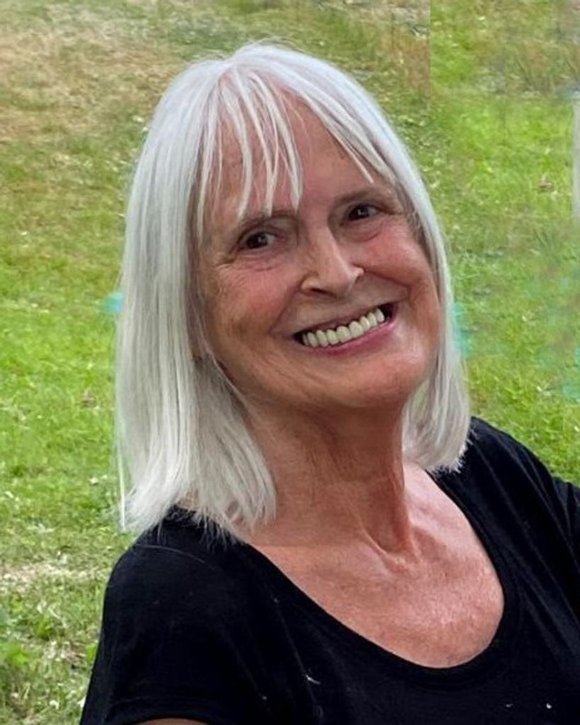 Jan Moore Profile Photo