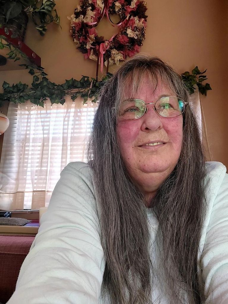 Linda Jane Solberg Profile Photo