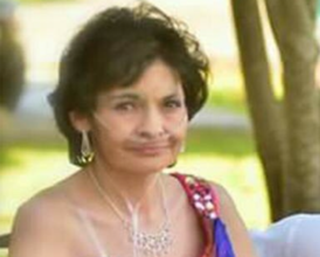 Elizabeth Strange Profile Photo