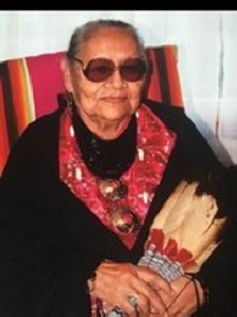 Christine Joan Hamilton - Noear