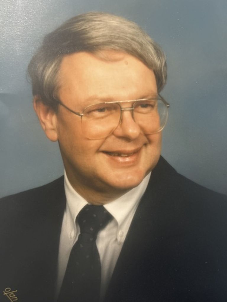 Dr. Theodore Edward Snazelle Profile Photo