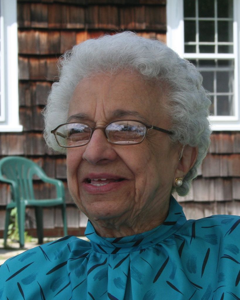 Mary (Pereira) Dugas Profile Photo