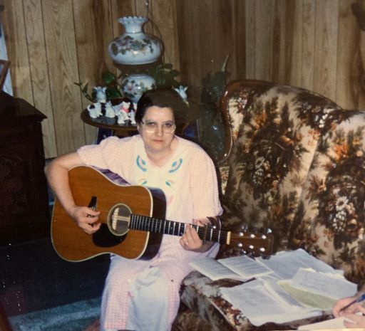 Shirley (Wells)  Fields photo gallery thumbnail 24 of 152