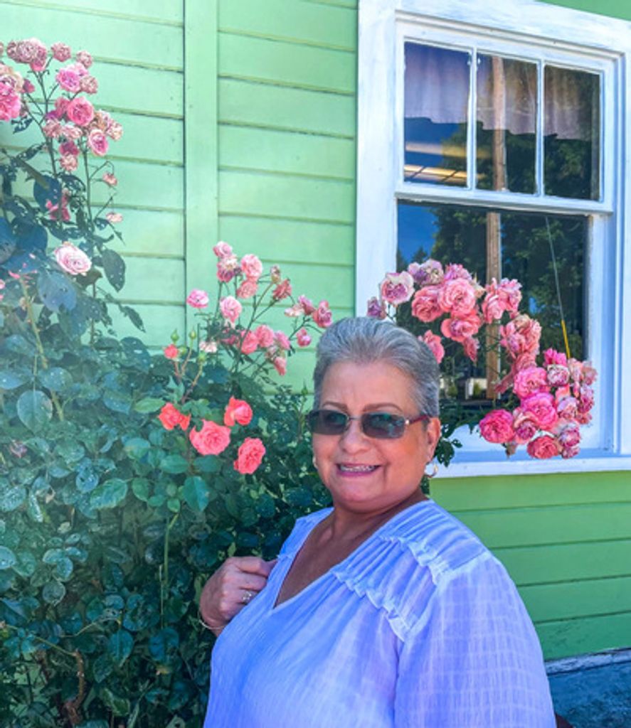 Alicia Reyes Profile Photo