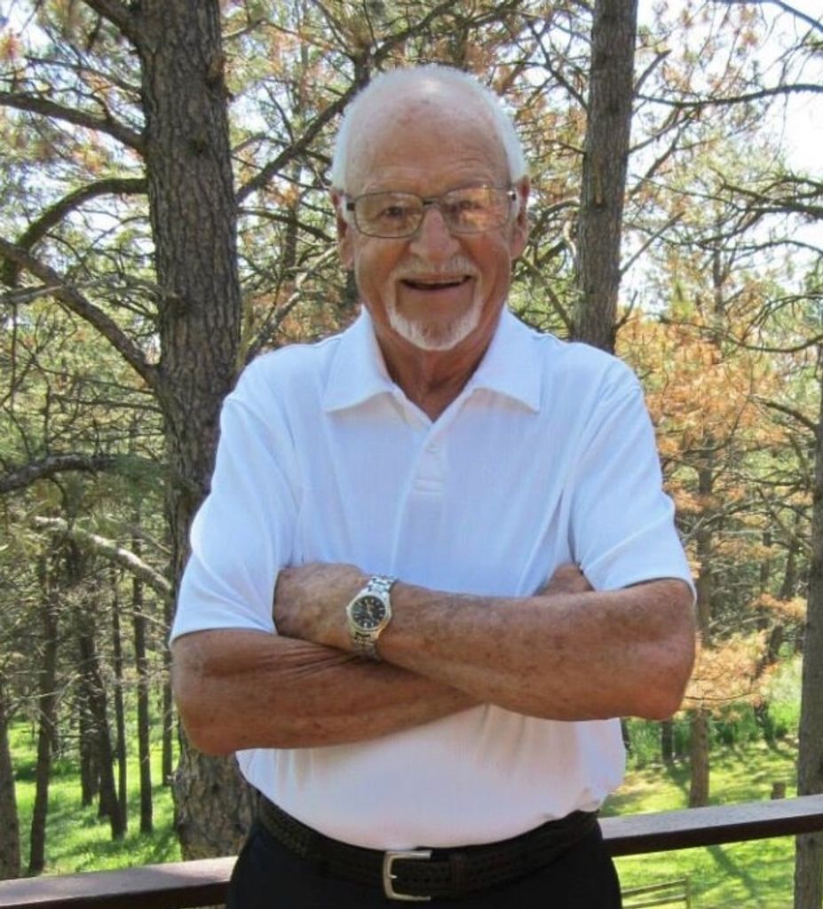 Walter Scholl Profile Photo
