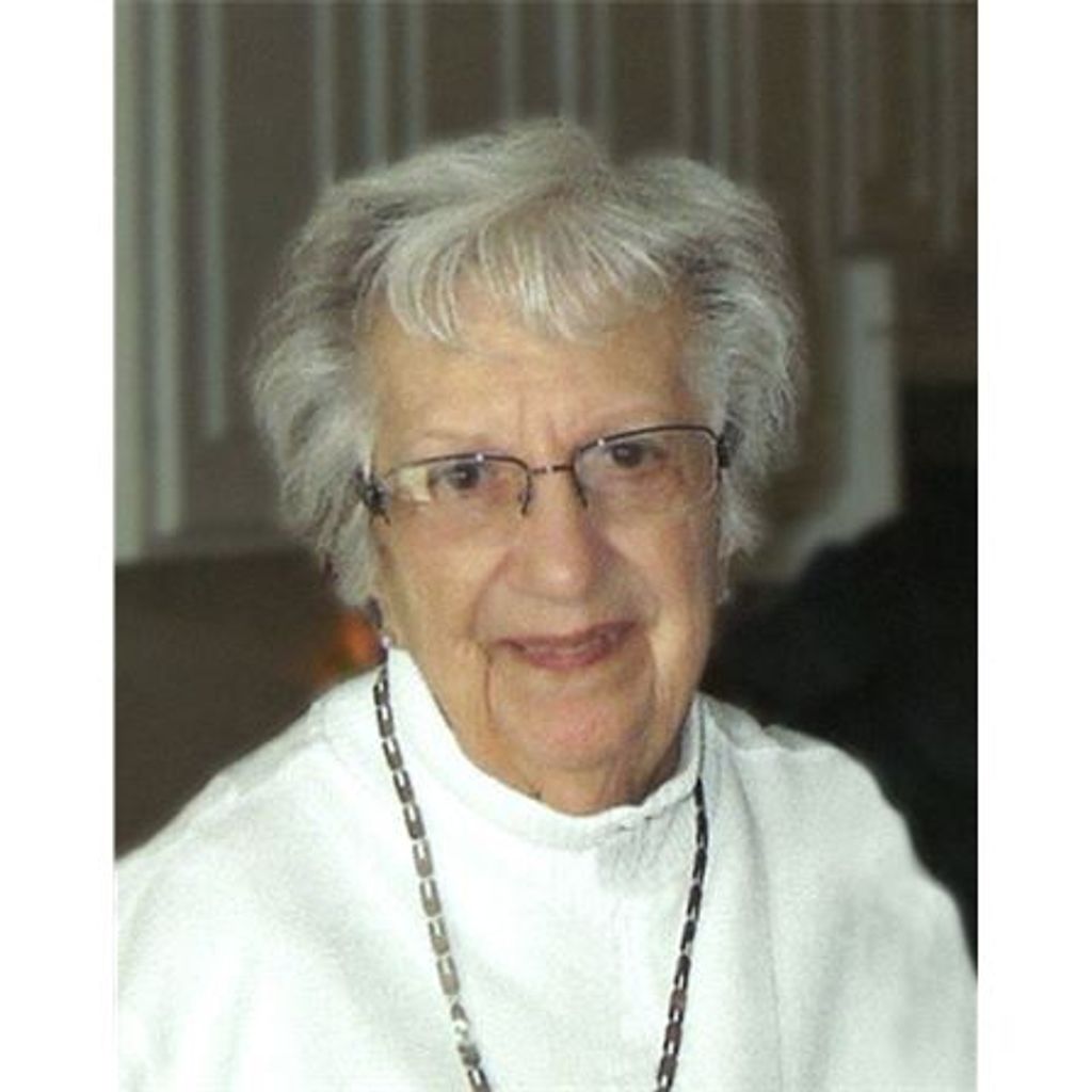Lorraine (Ginie) Basile