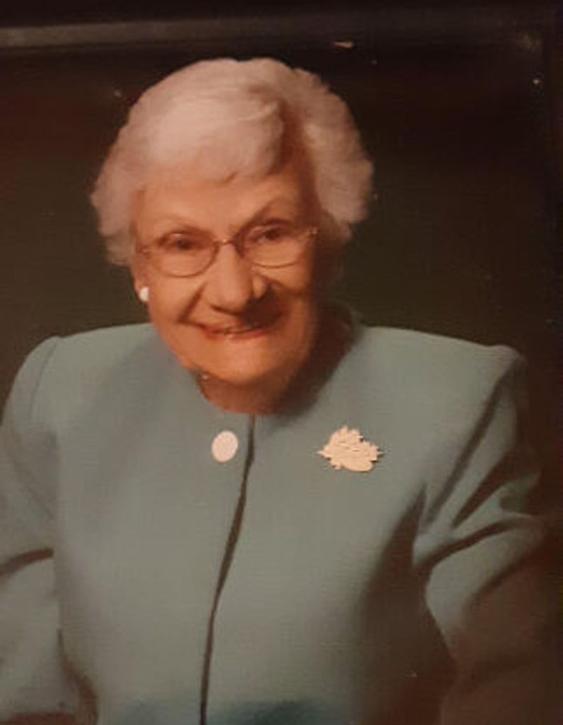 Gladys M. (Nichols)  Thomas