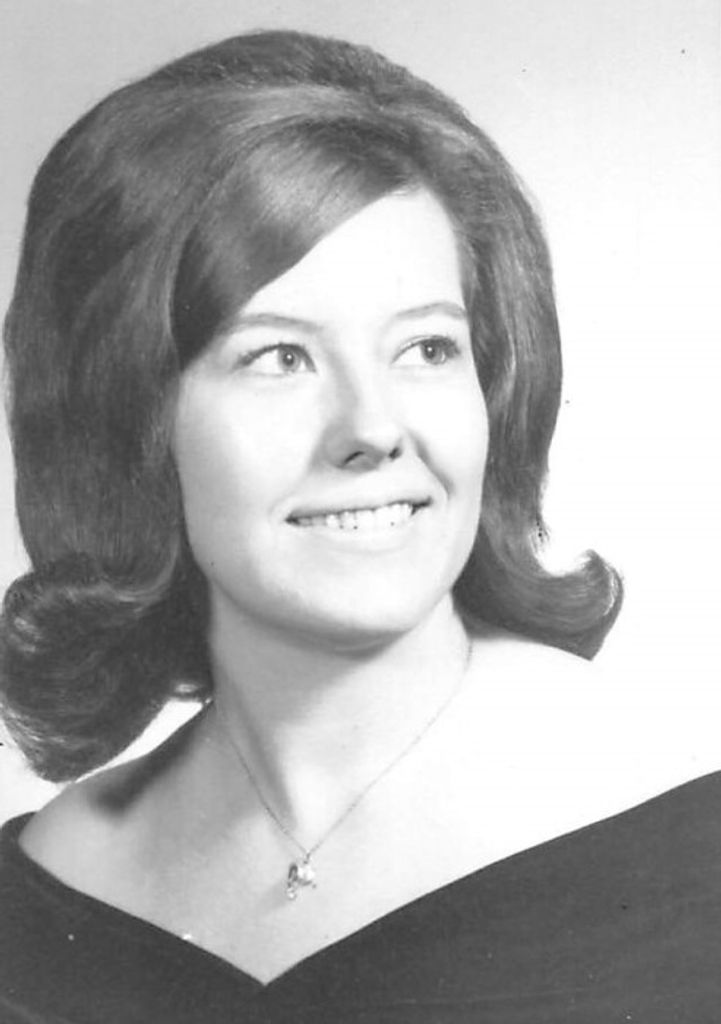 Linda "Lynn" Lou (Duke)  Carter-Leek